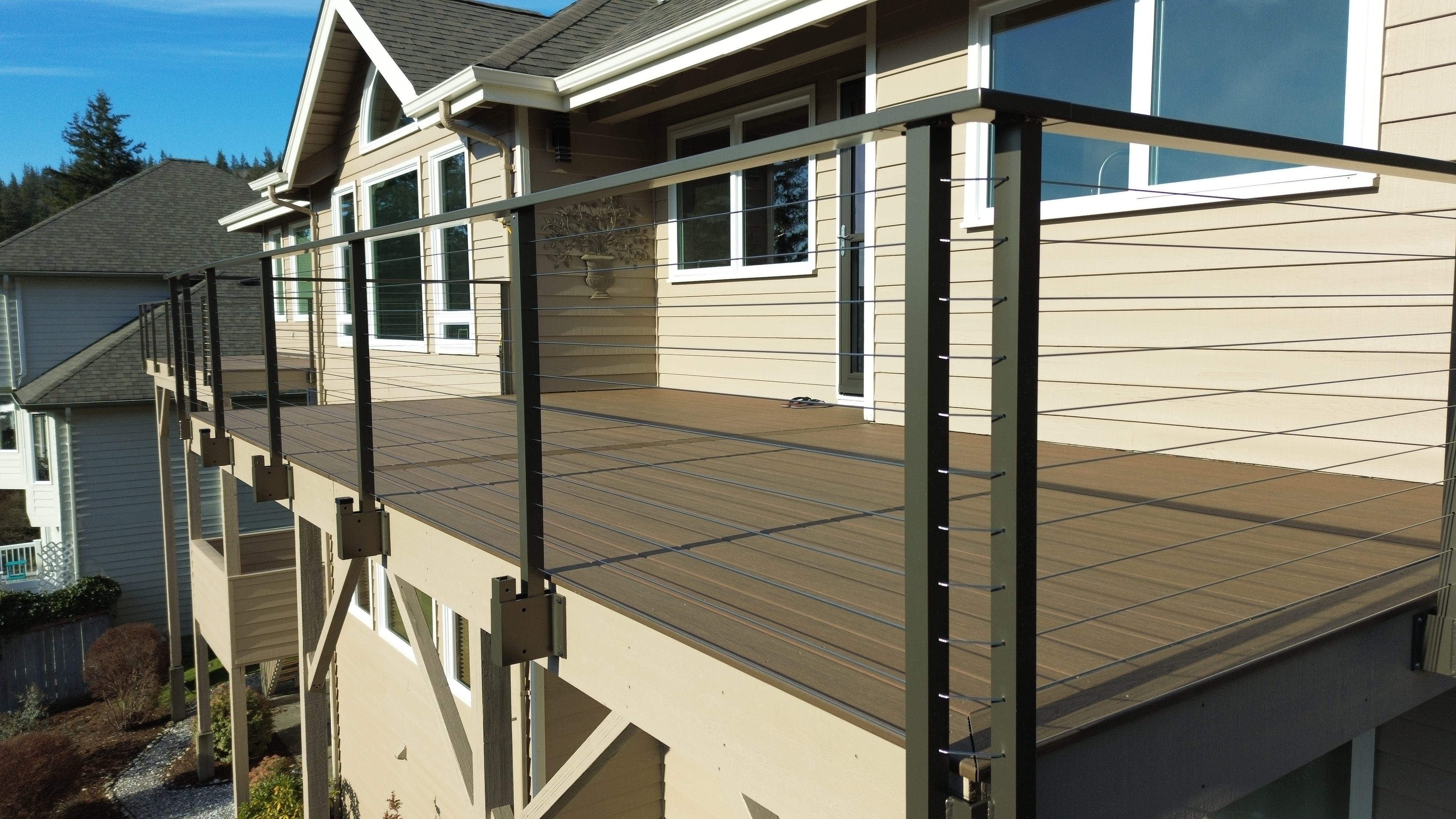 Custom cable railing posts to fit sunshade